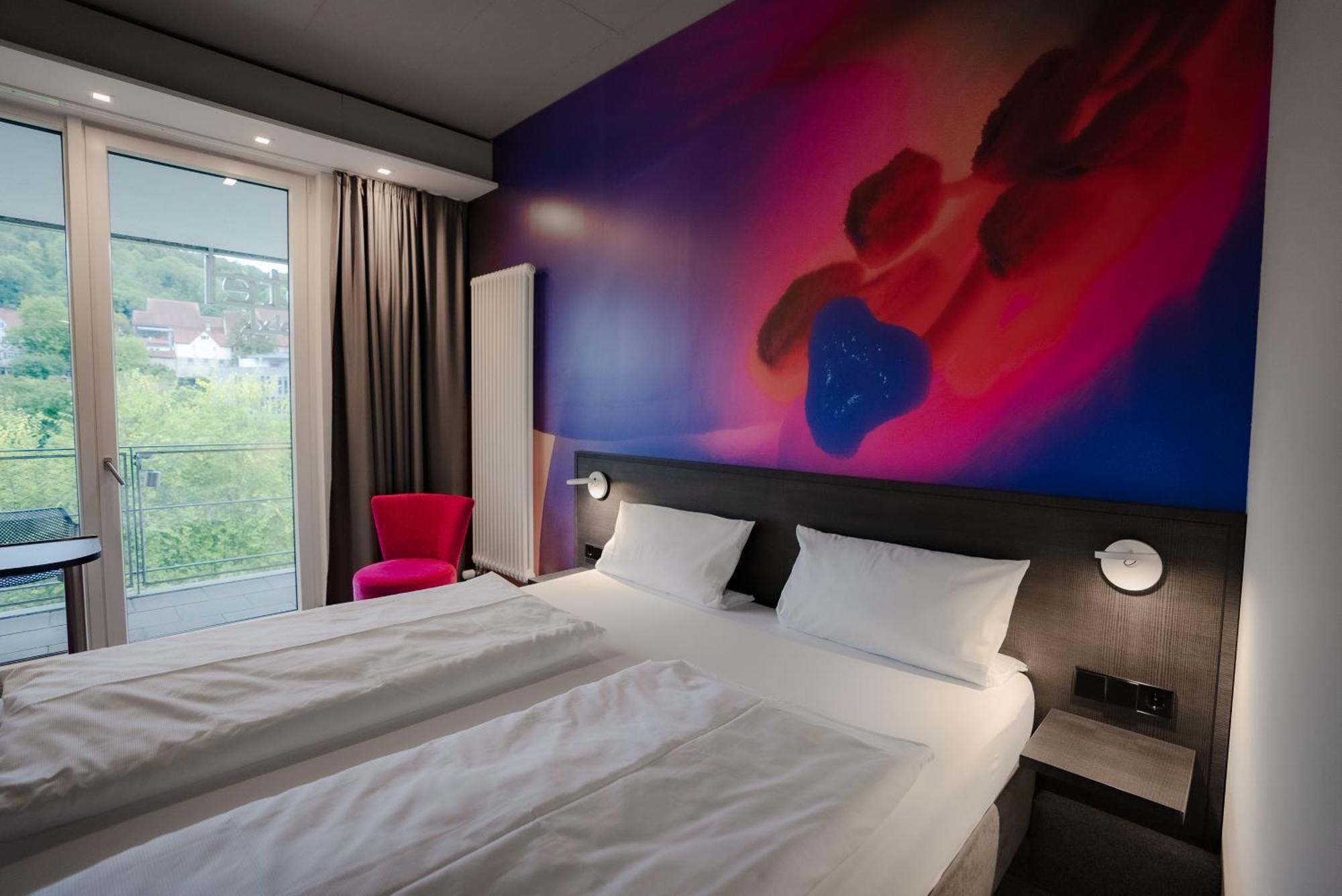 Qubixx Stadtmittehotel Швебиш-Халль Экстерьер фото