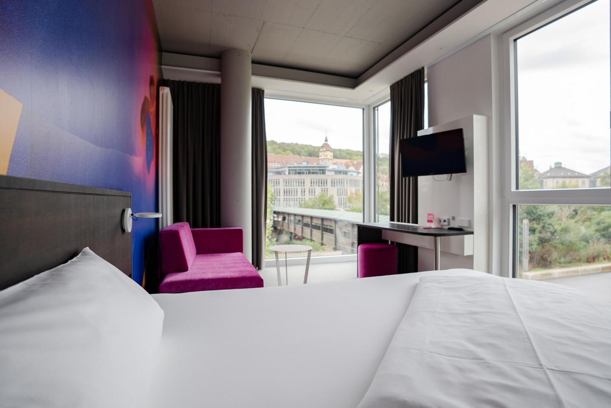 Qubixx Stadtmittehotel Швебиш-Халль Экстерьер фото