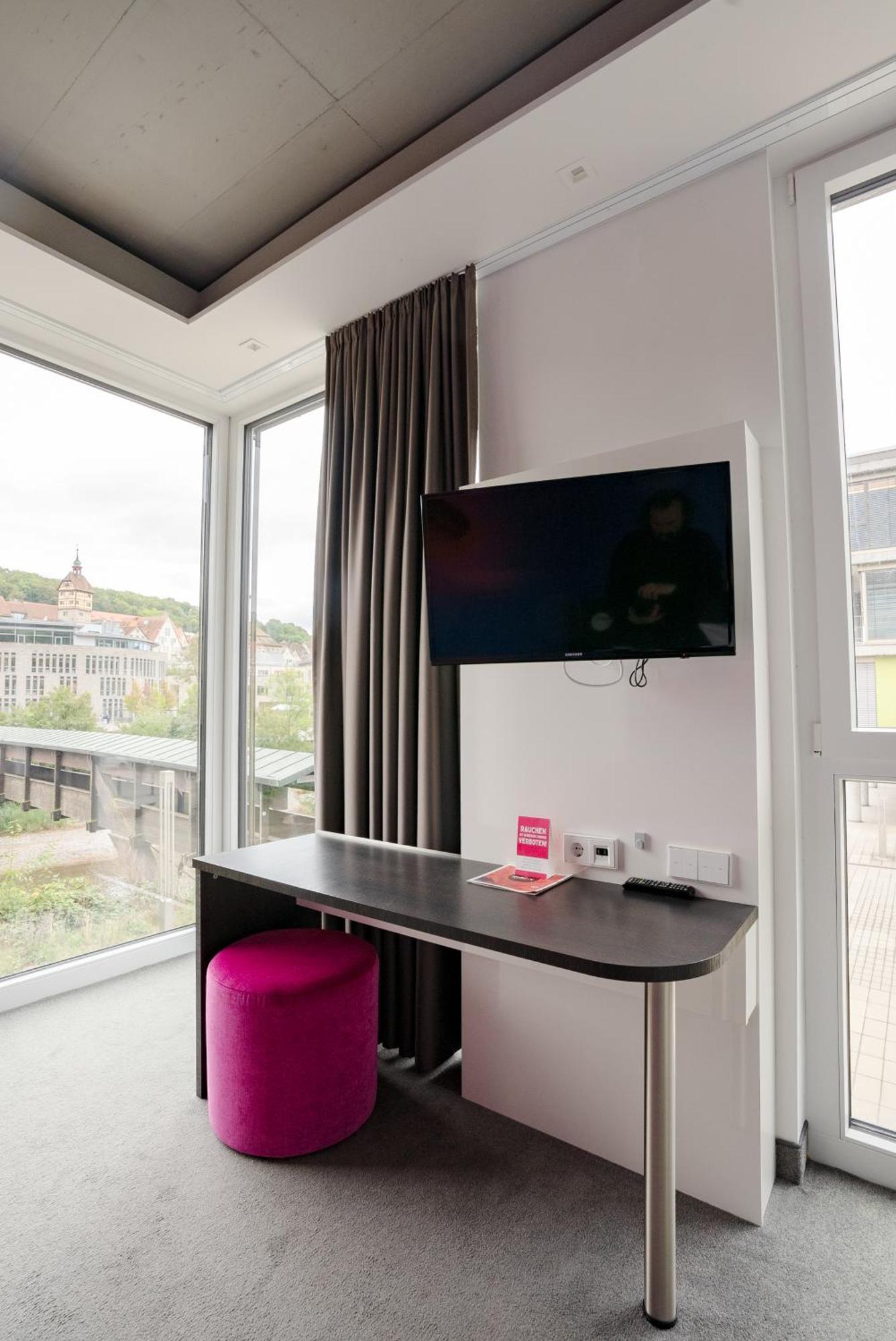 Qubixx Stadtmittehotel Швебиш-Халль Экстерьер фото